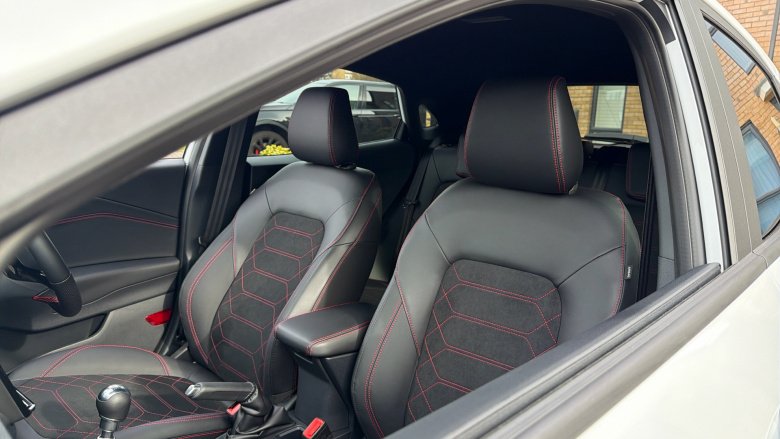 Ford Puma 1.0 EcoBoost Hybrid mHEV ST-Line X 5dr Petrol Hatchback